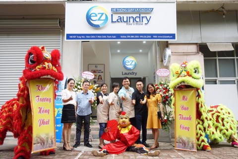 TƯNG BỪNG KHAI TRƯƠNG EZ LAUNDRY CƠ SỞ TRUNG HÒA NHÂN CHÍNH – Hệ thống giặt là cao cấp EZ Laundry